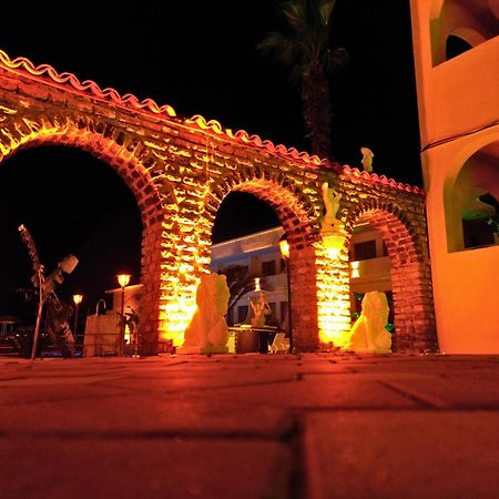 Club Aquarium Hotel & Spa Guvercinlik  Luaran gambar
