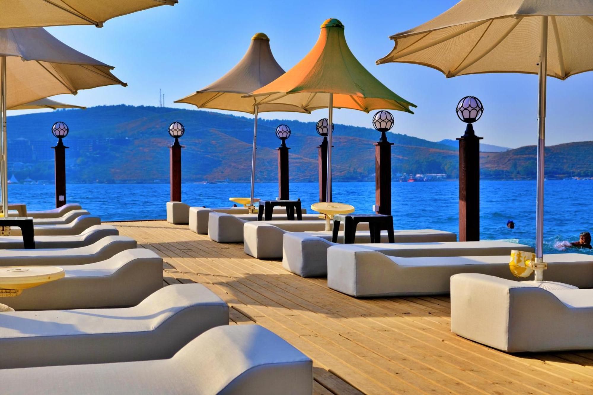 Club Aquarium Hotel & Spa Guvercinlik  Luaran gambar