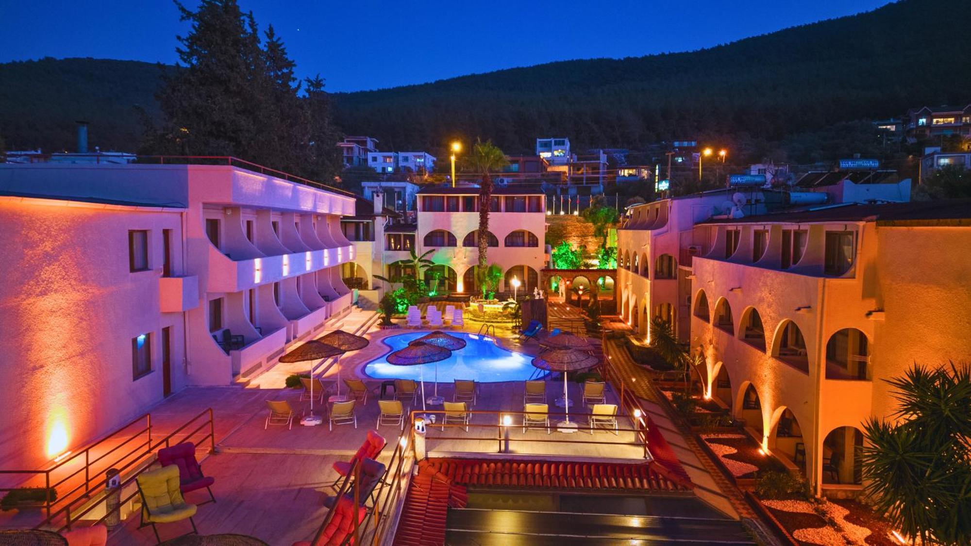 Club Aquarium Hotel & Spa Guvercinlik  Luaran gambar