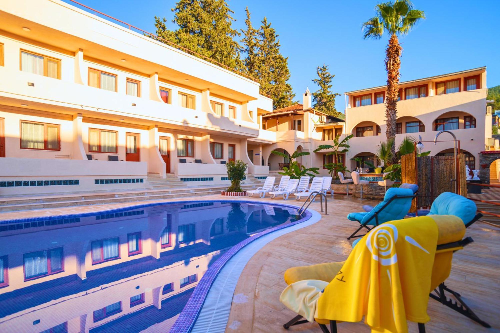 Club Aquarium Hotel & Spa Guvercinlik  Luaran gambar