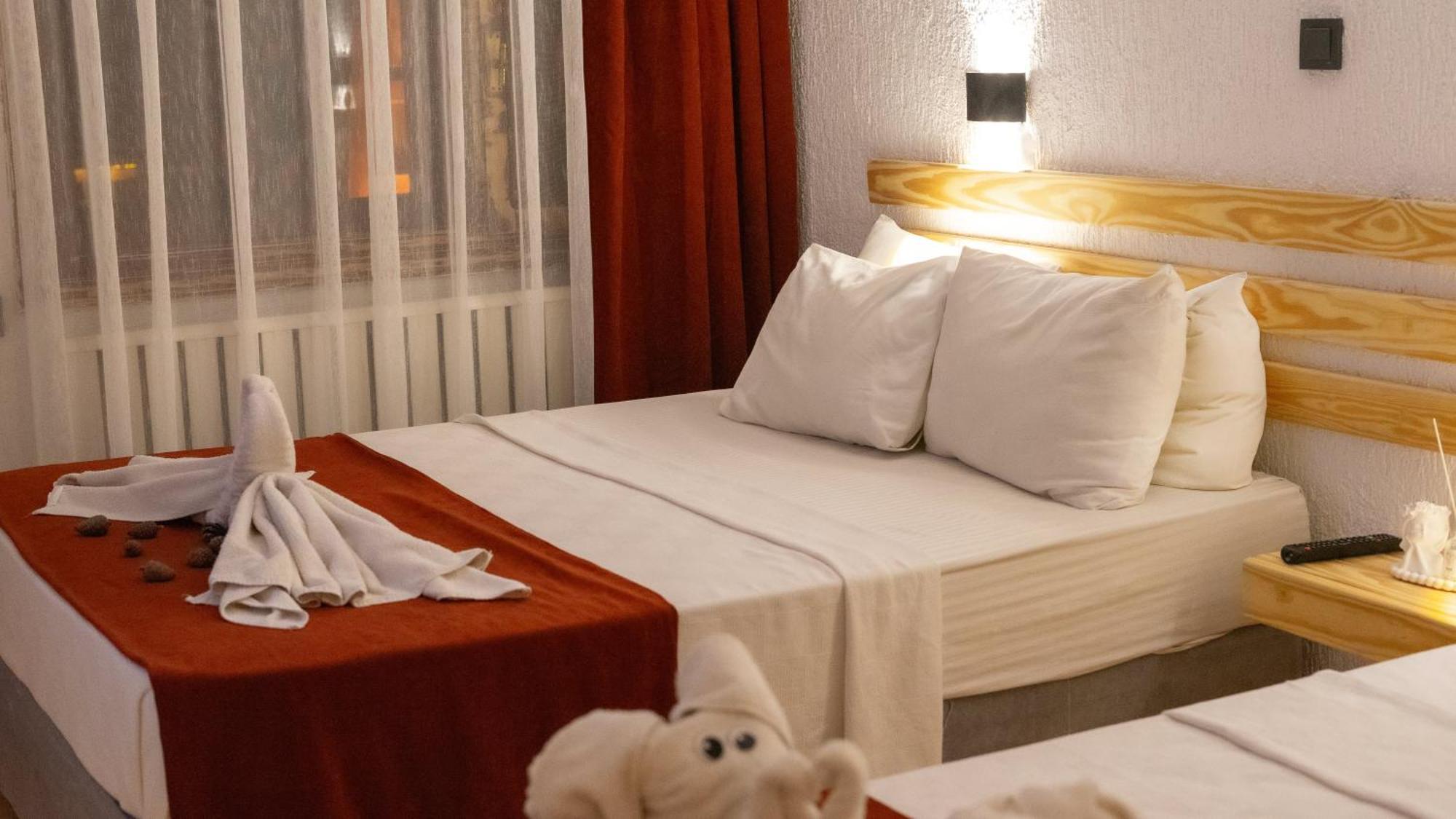 Club Aquarium Hotel & Spa Guvercinlik  Luaran gambar