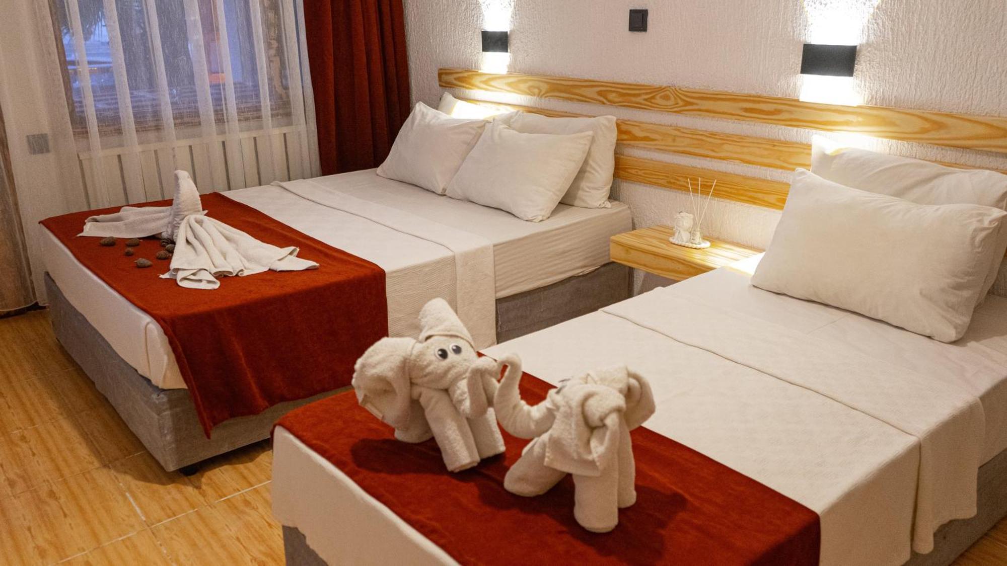 Club Aquarium Hotel & Spa Guvercinlik  Luaran gambar