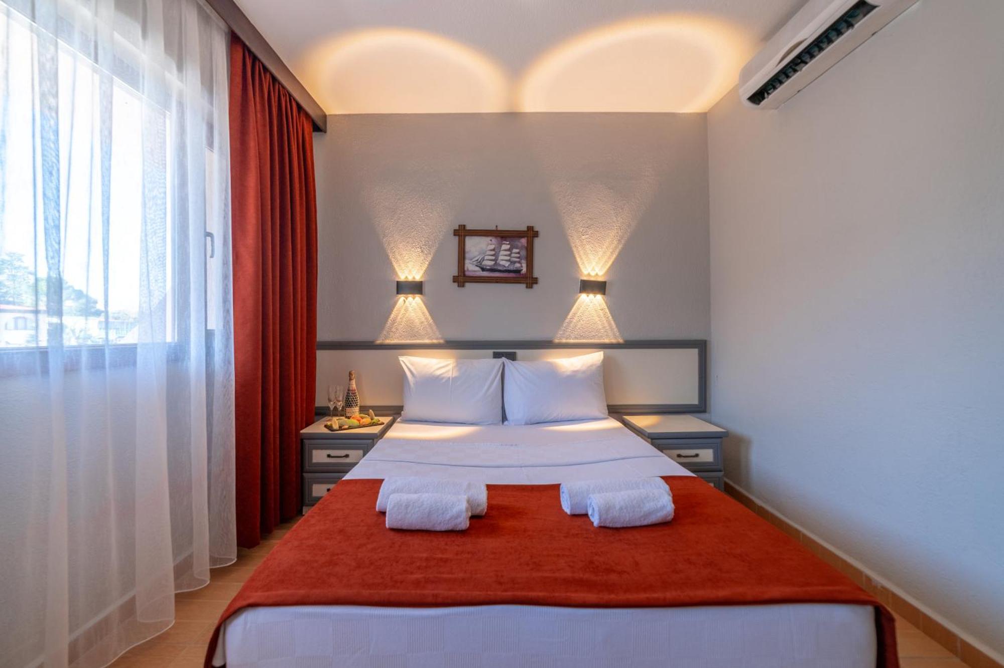 Club Aquarium Hotel & Spa Guvercinlik  Luaran gambar